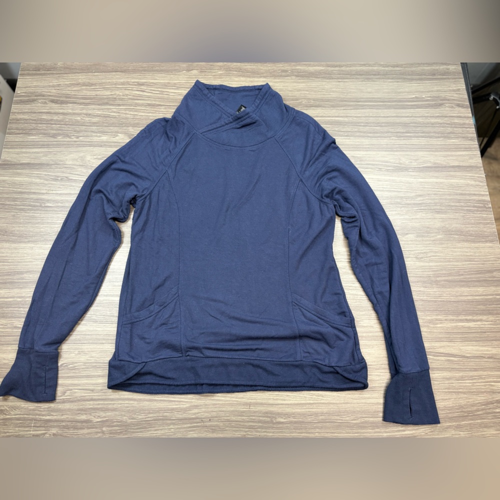 Yogalicious Top Womens Medium Navy Blue Lightweight Pockets Thumb Hole High Neck